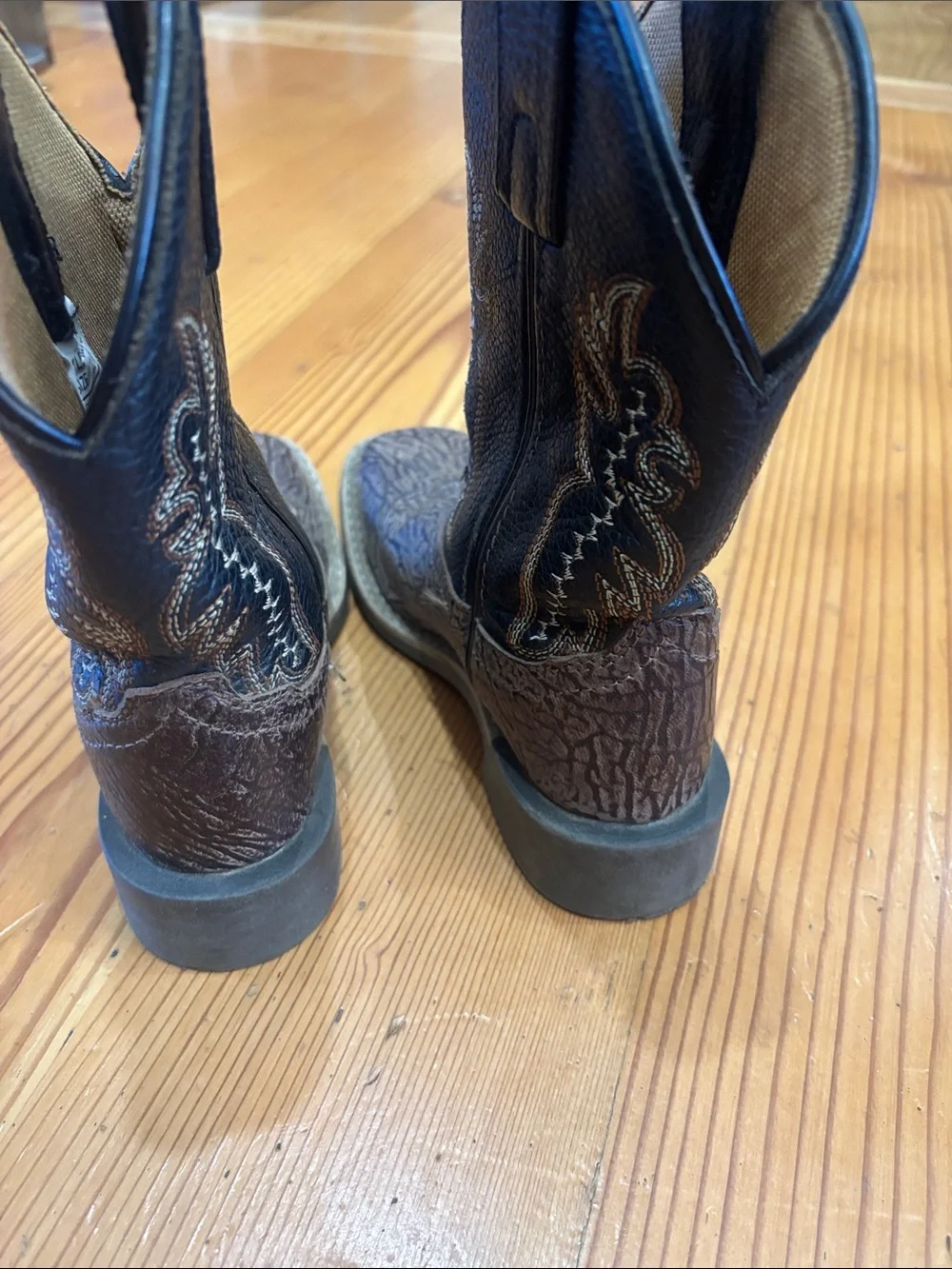 Youth Smoky mountain Cowboy Boots in Brown and Black 11